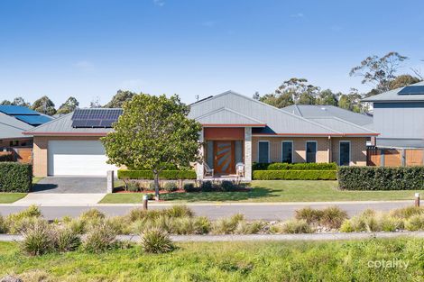 Property photo of 14 Panorama Close Fletcher NSW 2287
