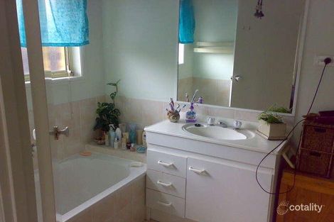 Property photo of 4 Henry Court Jacobs Well QLD 4208