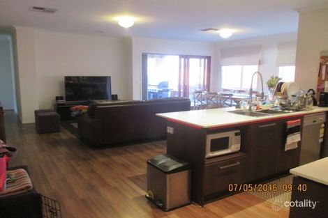 Property photo of 141 Sandhurst Boulevard Sandhurst VIC 3977