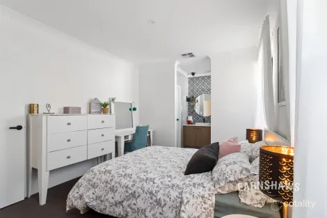 Property photo of 7 Balcombe Loop Bushmead WA 6055