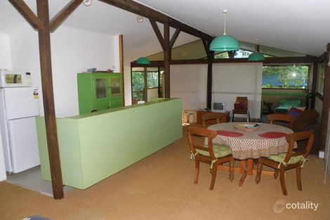 Property photo of 10 Bigoon Road Point Lookout QLD 4183