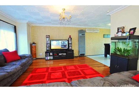 Property photo of 12 Yaralla Crescent Sunshine West VIC 3020