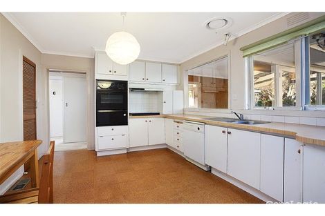Property photo of 32 McKenzie Street Doncaster East VIC 3109