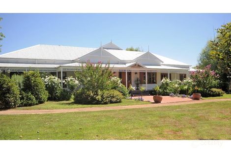 215 Moyhu-Meadow Creek Rd, Moyhu, VIC 3732