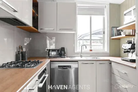 Property photo of 25 Fourth Avenue Chelsea Heights VIC 3196