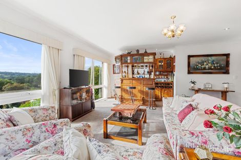 Property photo of 2 Wallara Close Doncaster East VIC 3109