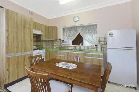 Property photo of 1/1 Douglas Road Fernhill NSW 2519