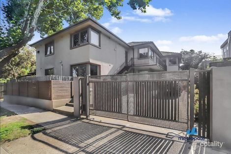 6/128 Tennyson St, Elwood, VIC 3184