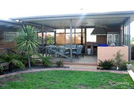 Property photo of 17 Acacia Drive Jerrabomberra NSW 2619