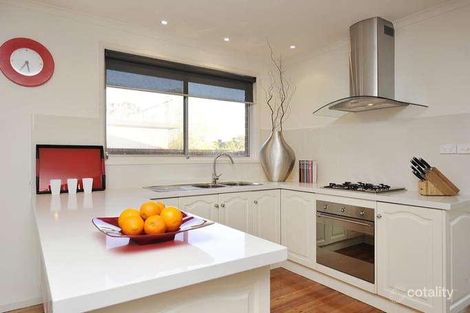 Property photo of 10 Eamon Drive Viewbank VIC 3084