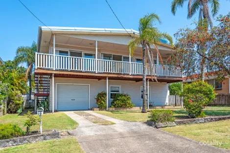 Property photo of 10 Swallow Avenue Paradise Point QLD 4216