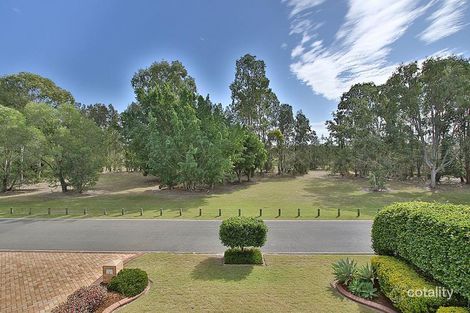 Property photo of 12 Stevens Place Ormiston QLD 4160