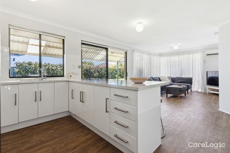 Property photo of 32 Teraglin Way Warnbro WA 6169