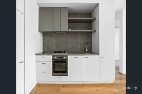 Property photo of 102/427 Hampton Street Hampton VIC 3188