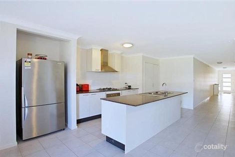 Property photo of 10 Ascot Drive Currans Hill NSW 2567
