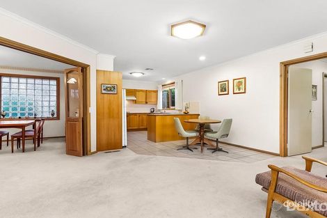 Property photo of 1/9 Cheviot Road Mount Waverley VIC 3149