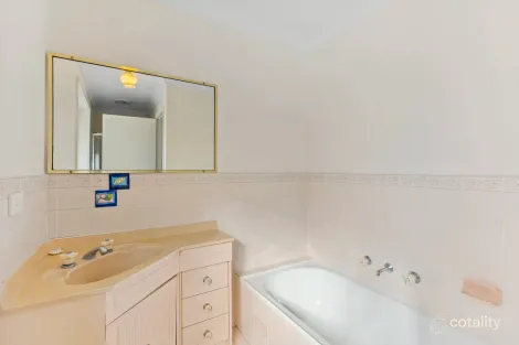 Property photo of 1/8 Junction Road Terrigal NSW 2260