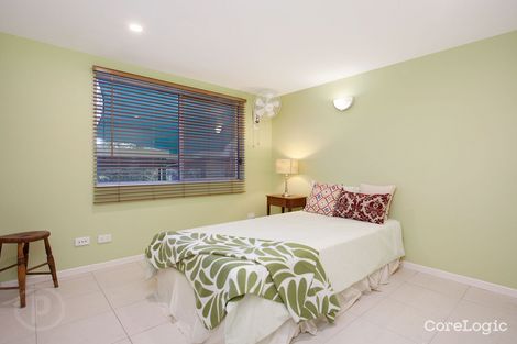 Property photo of 5 Igluna Street Kenmore QLD 4069