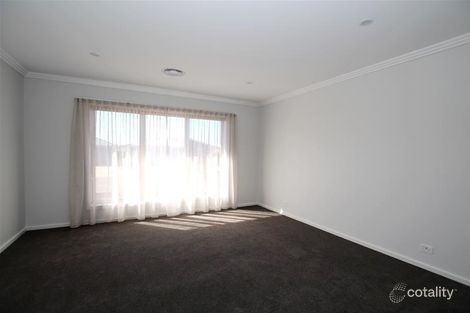 Property photo of 2 Royal Court Warrnambool VIC 3280