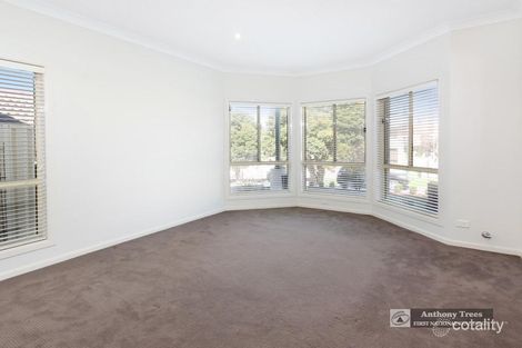 Property photo of 2 Hallen Place West Hoxton NSW 2171