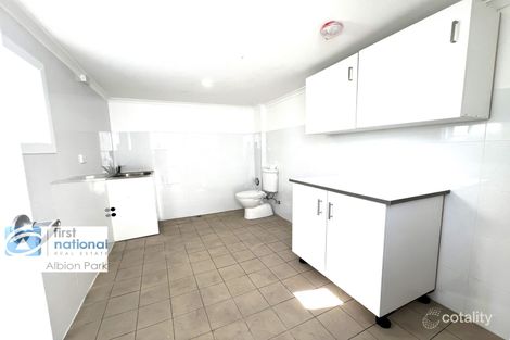Property photo of 11 Beverley Avenue Unanderra NSW 2526