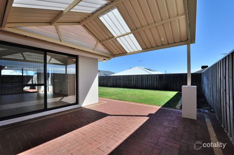 Property photo of 5 Alba Pass Halls Head WA 6210