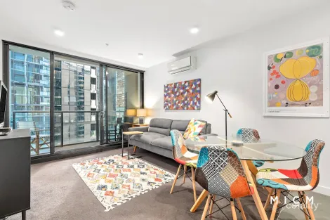 Property photo of 1814/33 Mackenzie Street Melbourne VIC 3000