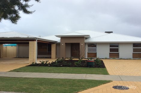 8 Duncombe Gr, Quinns Rocks, WA 6030