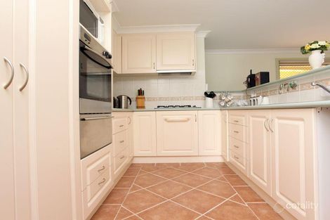 Property photo of 27 Oxenham Circuit Gordon ACT 2906