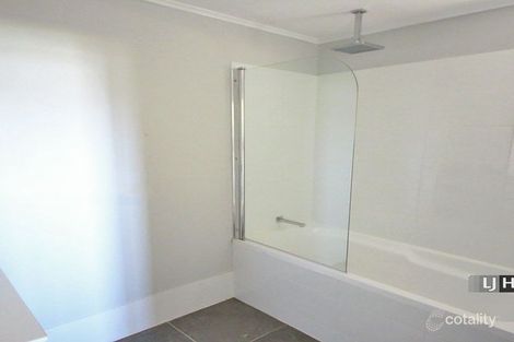 Property photo of 32 Andrew Street Kallangur QLD 4503