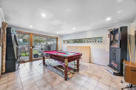 Property photo of 53 White Avenue Romsey VIC 3434