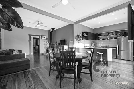 Property photo of 9 Roxburgh Street Stockton NSW 2295