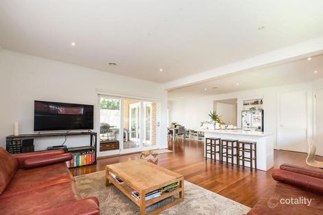 Property photo of 76 Allison Road Elsternwick VIC 3185