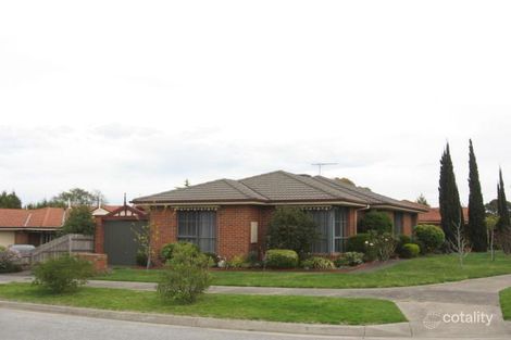 Property photo of 6A Bertrand Close Berwick VIC 3806