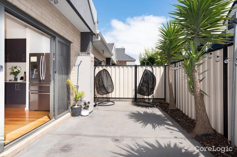 Property photo of 2/41 Grieve Parade Altona VIC 3018