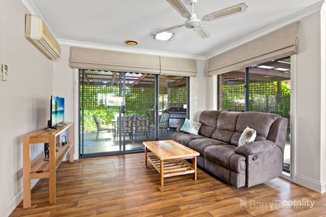 Property photo of 14 Sheffield Close Pakenham VIC 3810