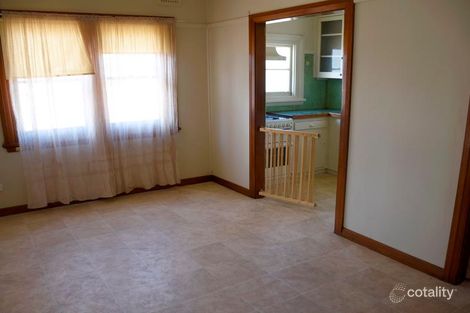 Property photo of 2 Smith Street Forest Hill NSW 2651