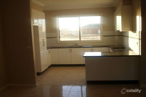Property photo of 9 Wells Avenue Taylors Hill VIC 3037