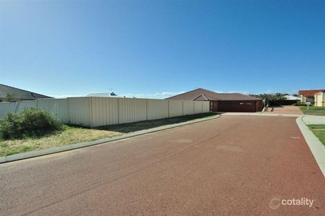 Property photo of 5 Nenagh Close Orelia WA 6167