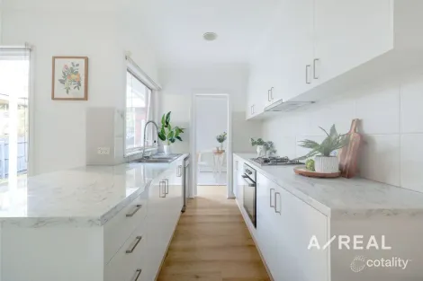 Property photo of 16 Harrow Street Box Hill VIC 3128