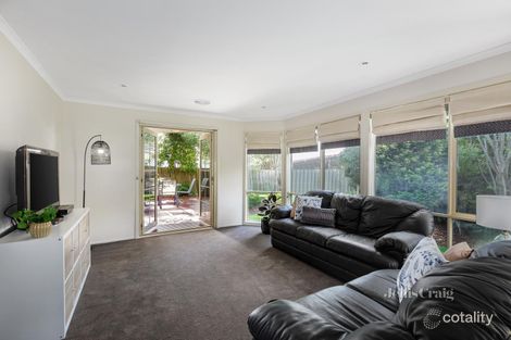 Property photo of 16 Westminster Close Blackburn South VIC 3130