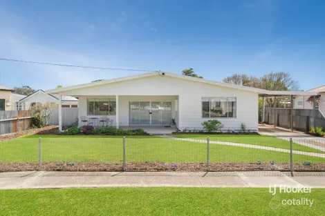 Property photo of 11 Sutherland Street Broadford VIC 3658