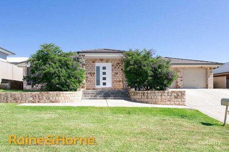 13 Bedervale St, Bourkelands, NSW 2650