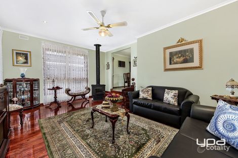 Property photo of 9 Helen Street St Albans VIC 3021