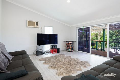 Property photo of 169 Universal Street Oxenford QLD 4210