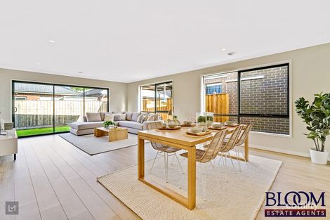 Property photo of 11 Montmarte Drive Truganina VIC 3029