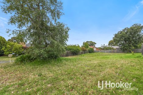 Property photo of 5 Elrona Court Pakenham VIC 3810