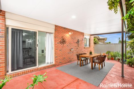 Property photo of 44 Salina Walk Caroline Springs VIC 3023