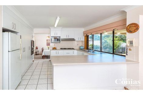 Property photo of 6 Juniper Close Chapel Hill QLD 4069