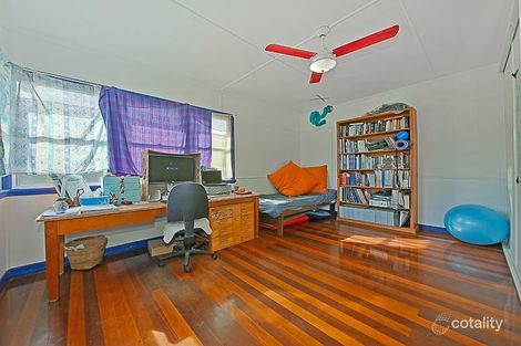 Property photo of 32 Shepherd Street Wynnum QLD 4178